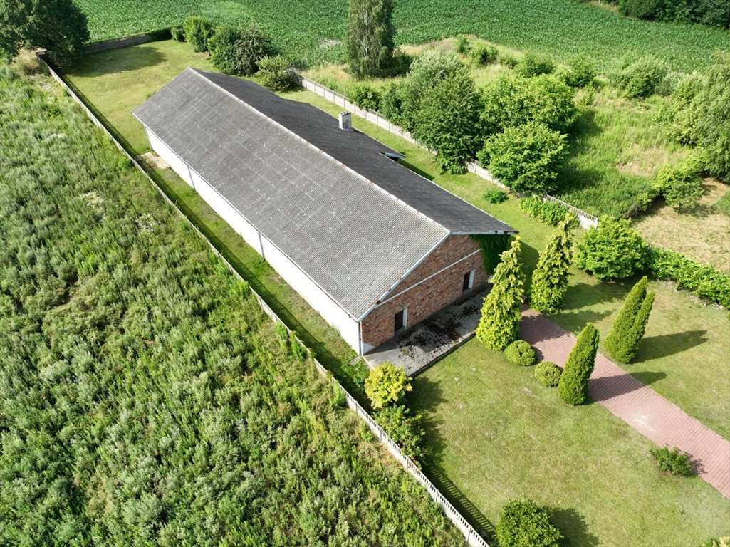 Magazyn 525 m2 z domem i działką 1,2 ha Opiesin  525m2 Foto 1