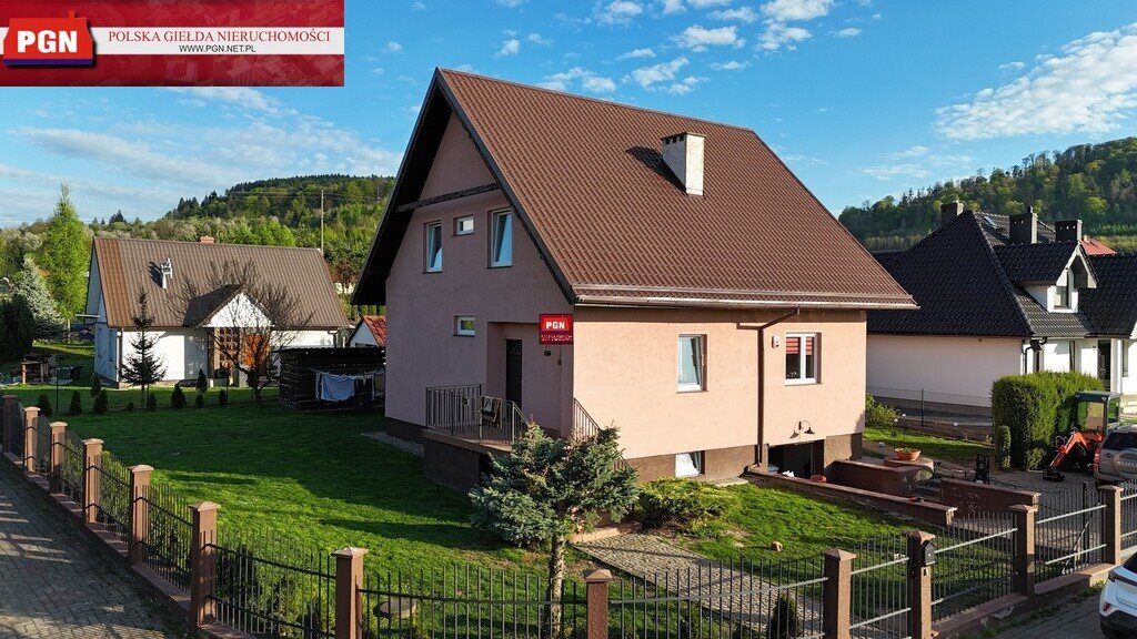 Przestronny dom 220 m² z garażem i dużym poddaszem Kłodzko  220m2 Foto 1