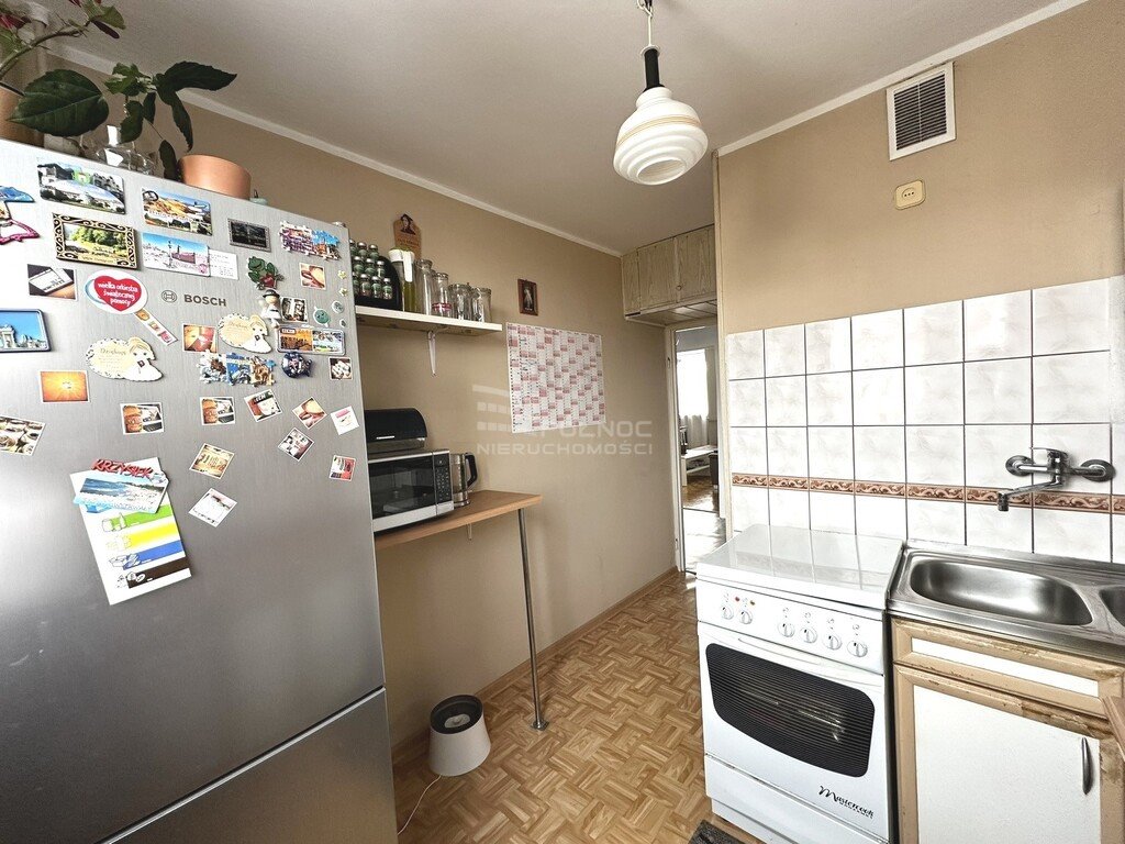 Mieszkanie trzypokojowe na sprzedaż Bolesławiec, Jana Pawła II  63m2 Foto 9