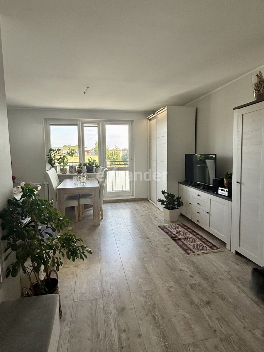 Mieszkanie dwupokojowe na sprzedaż Swarzędz, Hipolita Cegielskiego  49m2 Foto 1