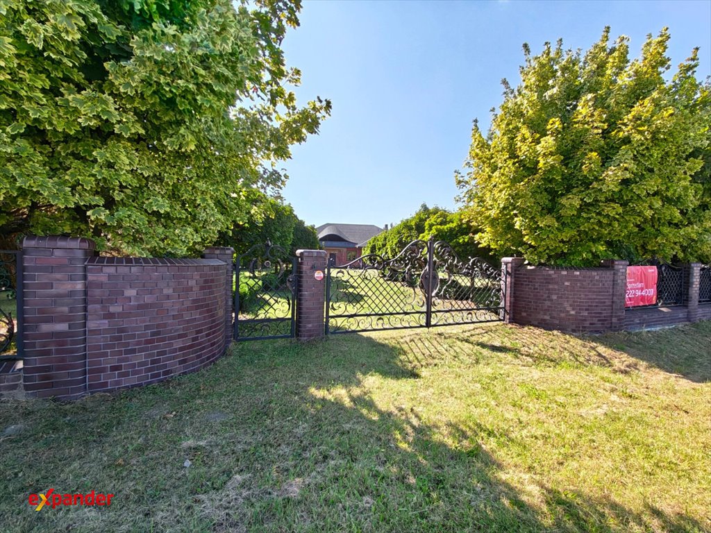 Polecam nowoczesną rezydencję 293 m² z ogrodem i zbiornikami wodnymi Radostków, Topolów, Częstochowska 34  293m2 Foto 1