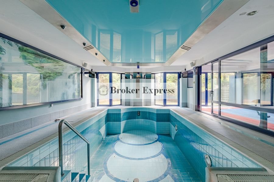 Dom na sprzedaż Magdalenka  588m2 Foto 1