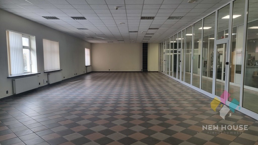 Lokal 172 m² na pierwszym piętrze w DH Gracja - polecam! Olsztyn, Kardynała Stefana Wyszyńskiego  172m2 Foto 1