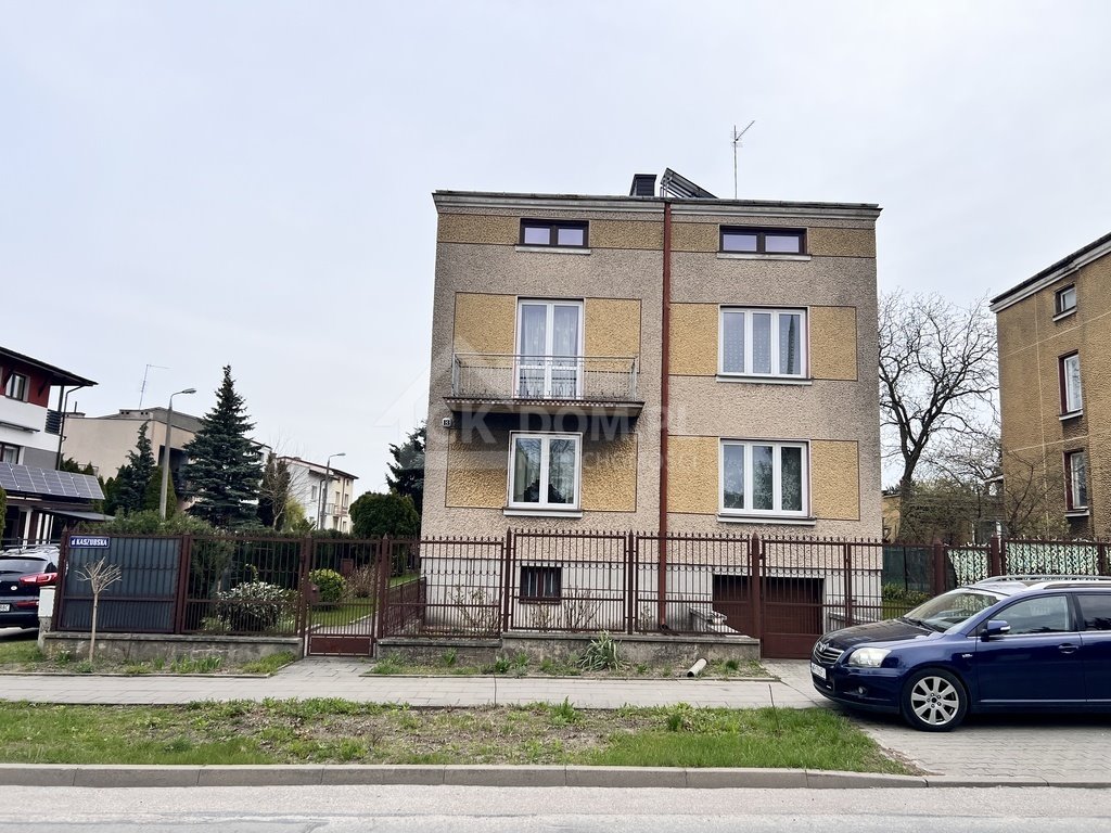 Przestronny dom z garażem i biurami, 120 m2, Dzierzków Radom, Dzierzków  120m2 Foto 1