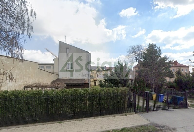 Działka z budynkami pod rozbudowę lub wyburzenie, 720 m² zapraszam Grodzisk Mazowiecki  130m2 Foto 1