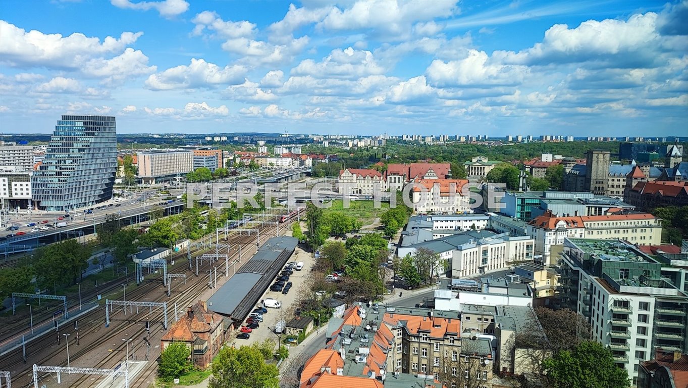 Mieszkanie dwupokojowe na wynajem Poznań, Centrum  40m2 Foto 1