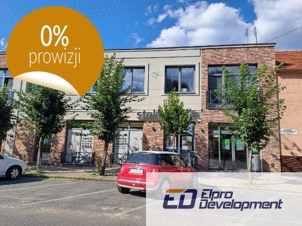 Zapraszam do wynajmu 470 m² lokalu na Rynek 27 w Chocz Chocz, Rynek  470m2 Foto 1