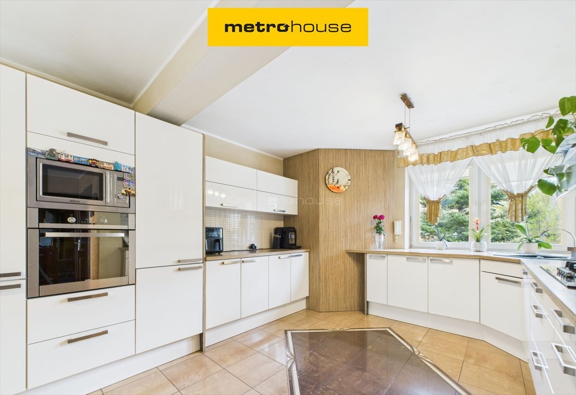 Przestronny dom 6 pokoi z słoneczną ekspozycją w Ząbkach Ząbki, Reymonta  241m2 Foto 1