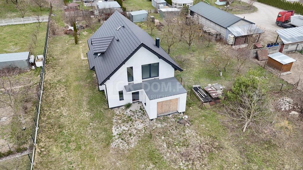 Dom 183,96 m² z dużą działką, stan surowy zamknięty Kowala  184m2 Foto 1