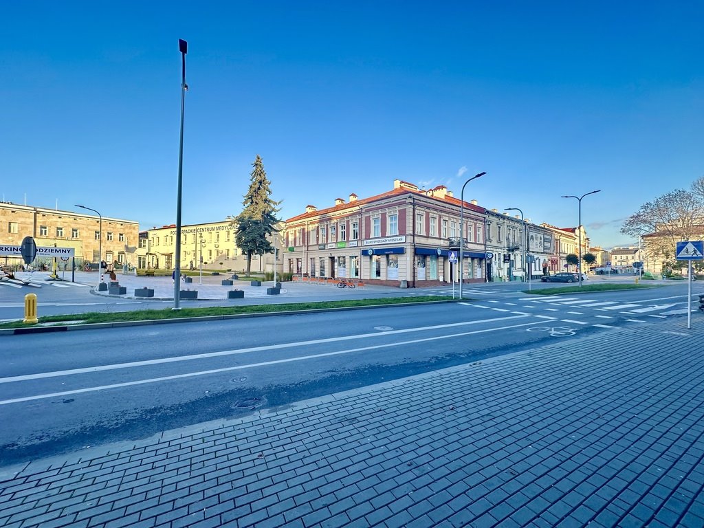 Przestronny lokal 283 m² w centrum Rzeszowa, atrakcyjna cena Rzeszów, pl. Jana Kilińskiego  283m2 Foto 1