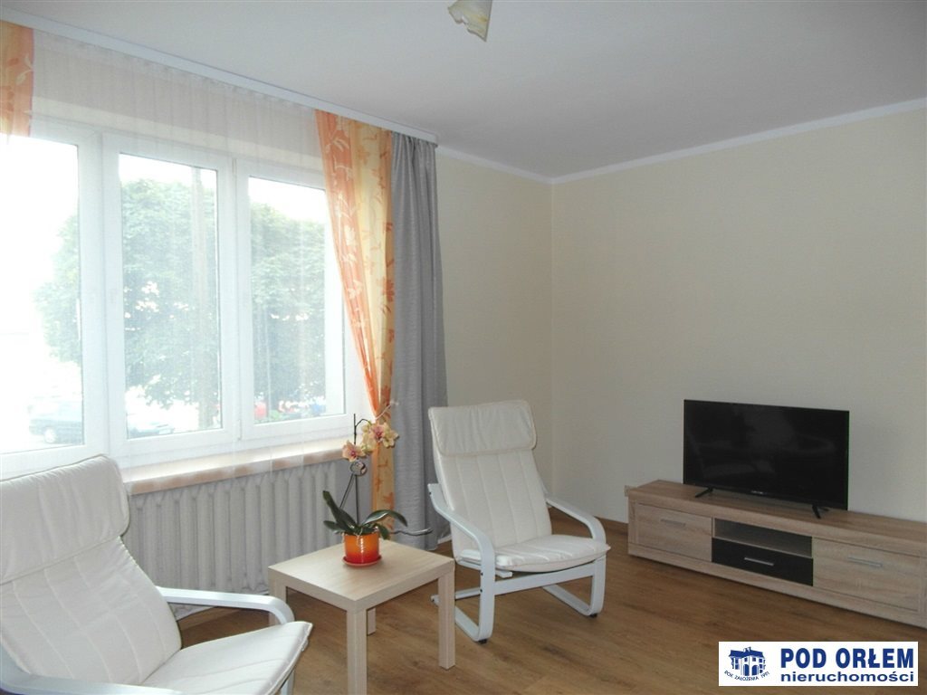 Mieszkanie dwupokojowe na wynajem Bielsko-Biała, Osiedle Mieszka I, - 53m2 Foto 1 Mieszkanie dwupokojowe na wynajem Bielsko-Biała, Osiedle Mieszka I, - 53m2 Foto 1