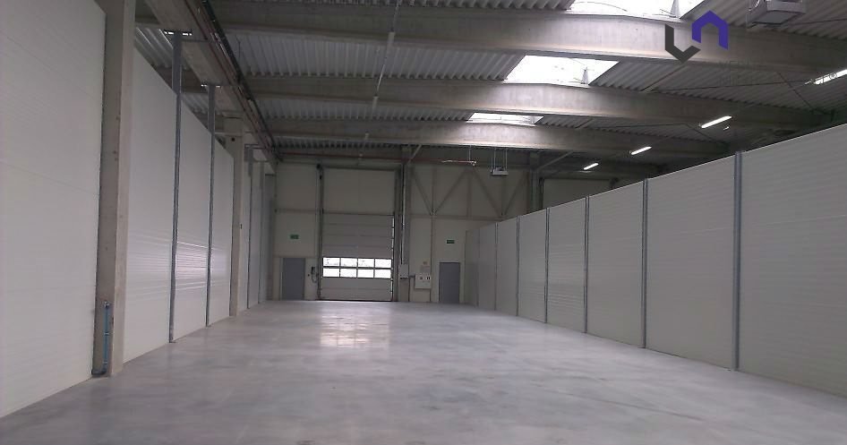 Hala magazynowa 1188 m² z biurami, monitoring, A4 Katowice, Dolina Trzech Stawów  1 188m2 Foto 1