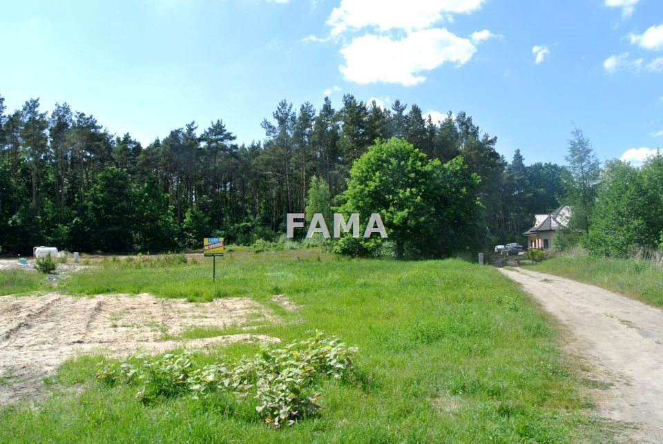 Działka 1238 m2 w Fabiankach, blisko lasu i mediów Fabianki  1 238m2 Foto 1