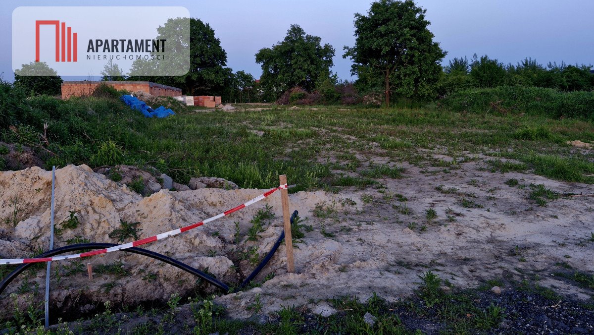Działka budowlana na sprzedaż Środa Śląska, Kolejowa  1 646m2 Foto 1