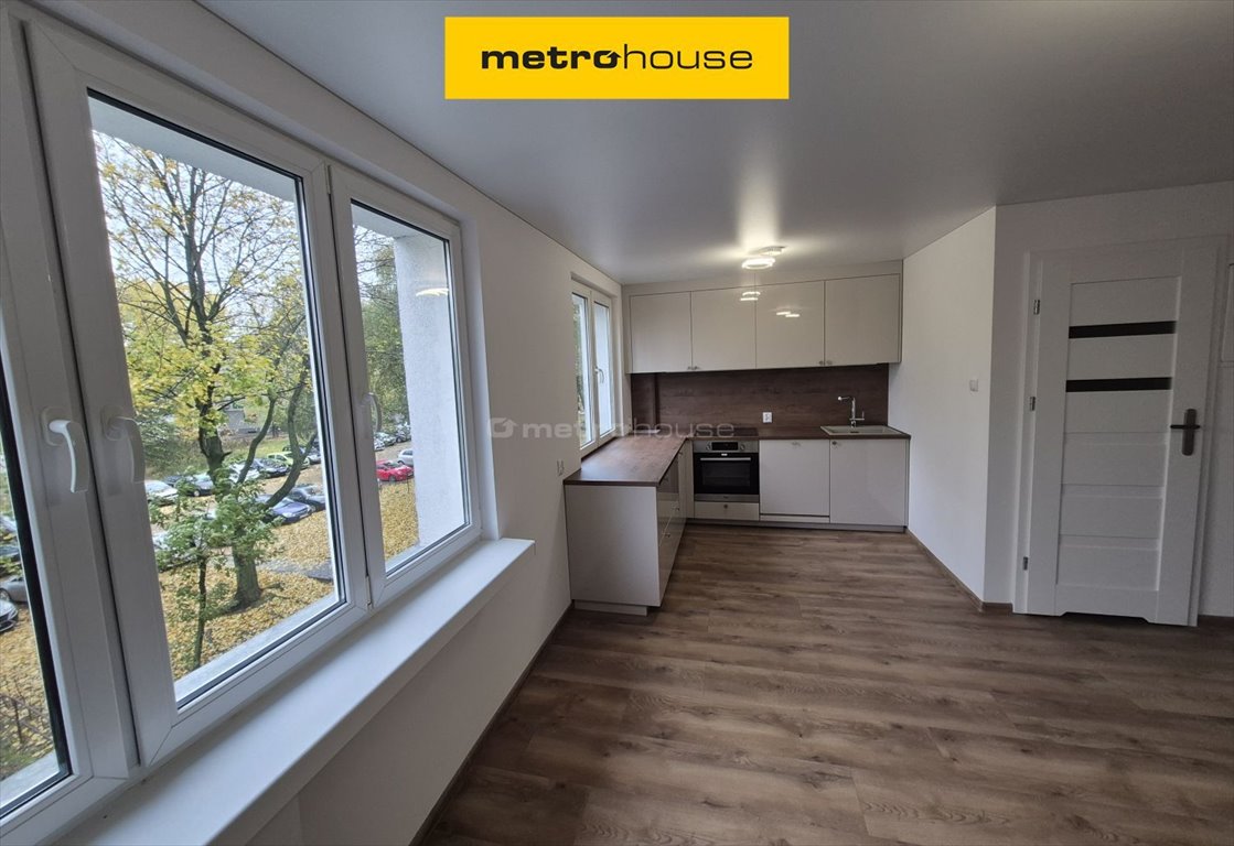 Mieszkanie trzypokojowe na sprzedaż Łódź, Bałuty  59m2 Foto 1