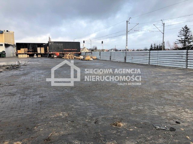 Działka na wynajem w Gdańsku Orunii, 700 m2, ogrodzona Gdańsk, Orunia  700m2 Foto 1