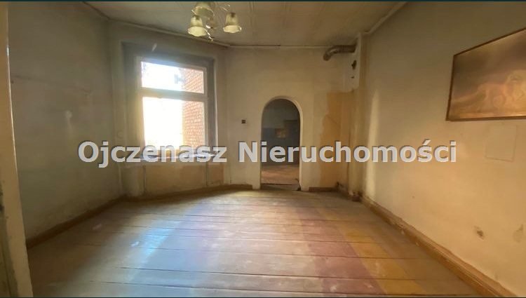 Mieszkanie dwupokojowe na sprzedaż Inowrocław, Centrum  38m2 Foto 1