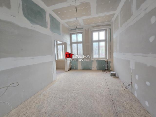 Mieszkanie czteropokojowe  na sprzedaż Świdnica  70m2 Foto 1