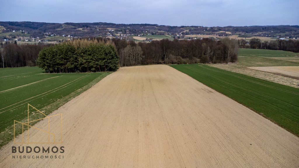 Na sprzedaż widokowa działka 1,06 ha z wodą i gazem Buchcice  10 600m2 Foto 1
