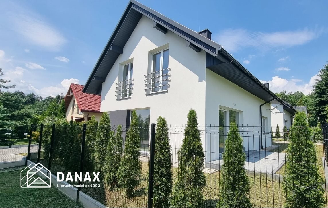 Zapraszam do obejrzenia nowoczesnego domu 125 m² z dużym ogrodem Ściejowice  184m2 Foto 1