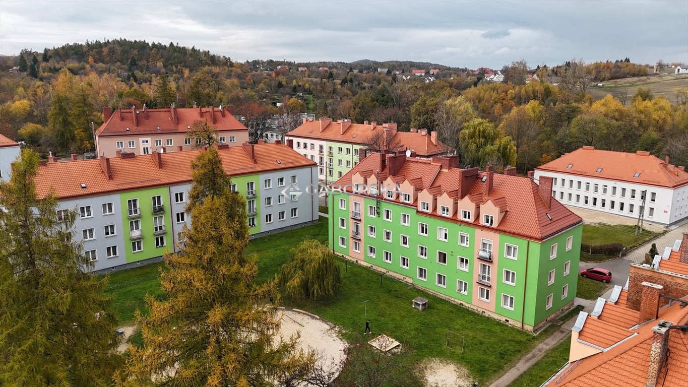 Mieszkanie trzypokojowe na sprzedaż Wałbrzych, Rusinowa  45m2 Foto 2