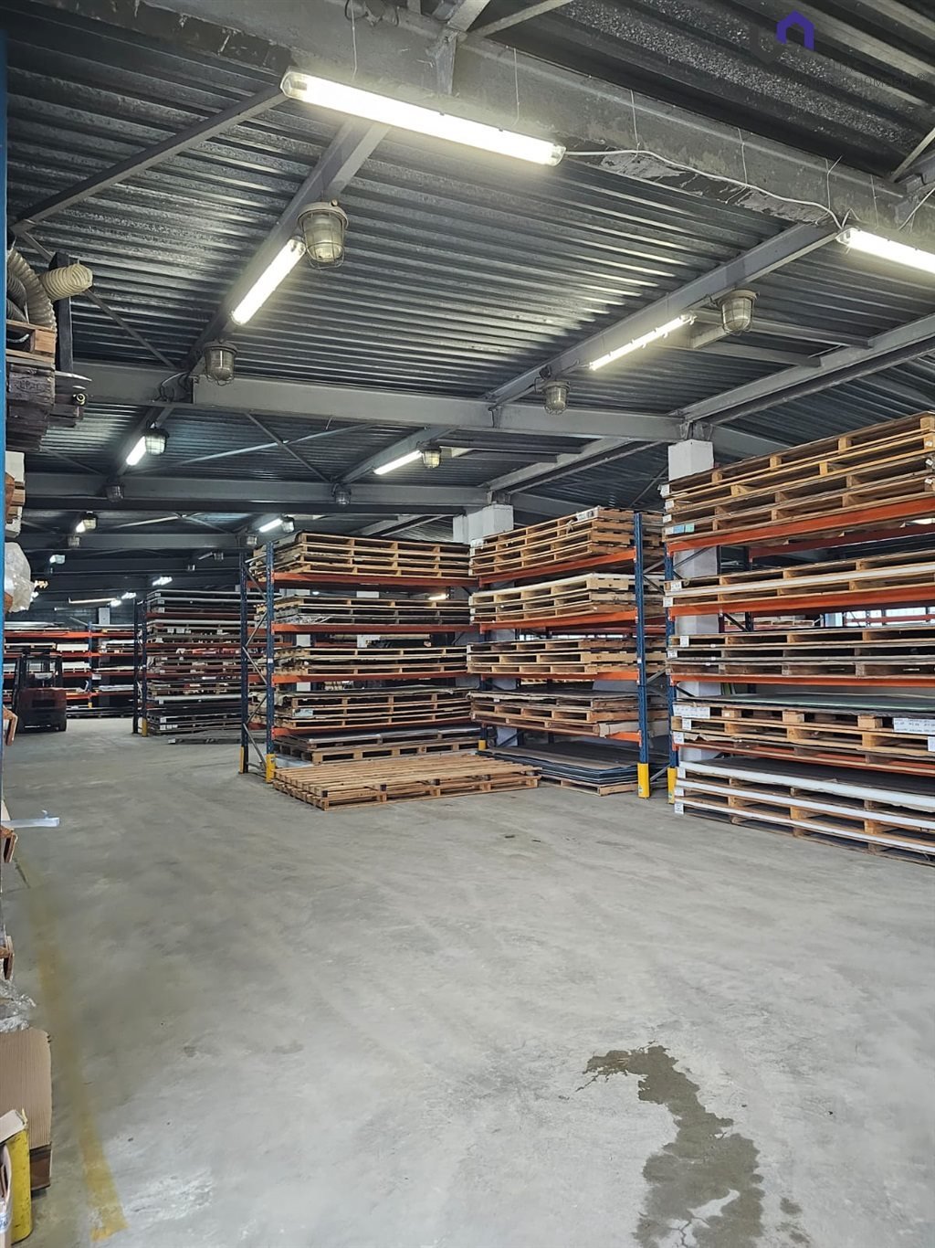 Hala magazynowa 980 m² z placem i biurami od lutego Katowice, Szopienice  980m2 Foto 1