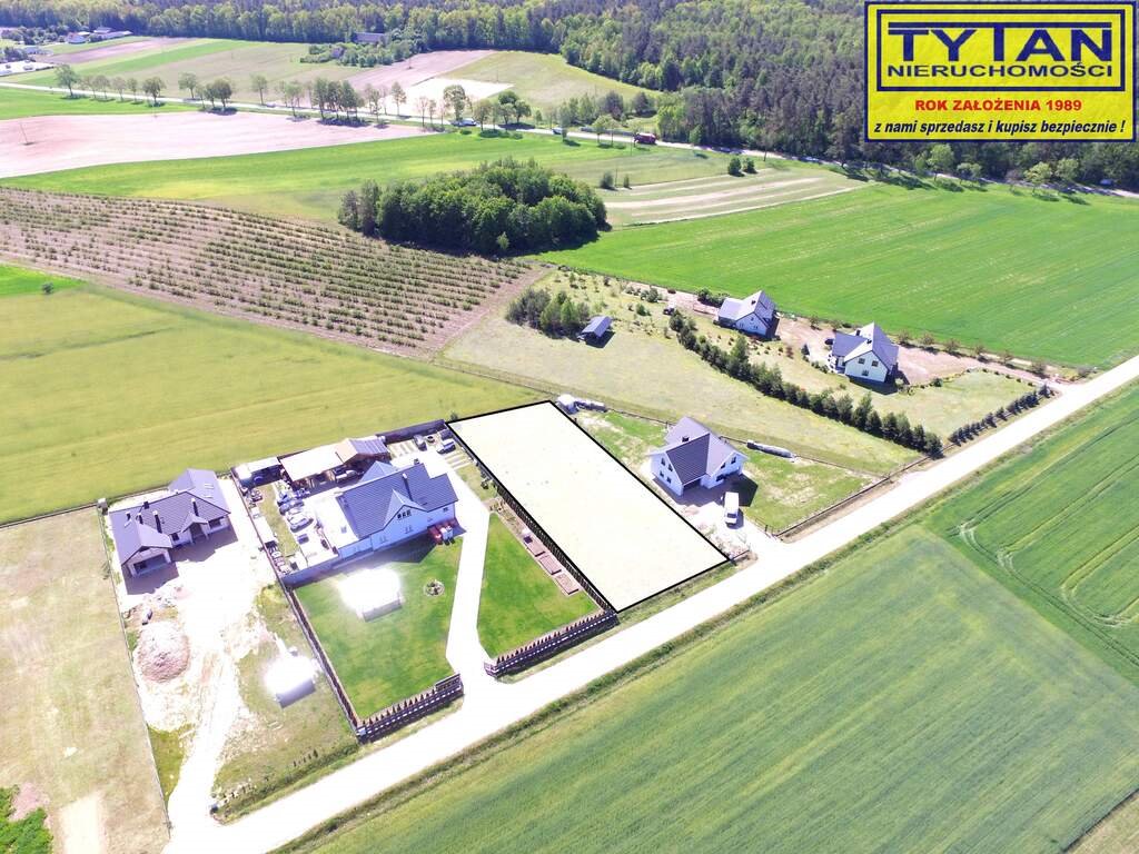 Działka budowlana na sprzedaż Wyrzyki  1 537m2 Foto 1