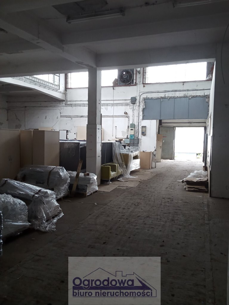Magazyn z rampą 1150 m², duży plac, komunikacja Warszawa, Wola  1 150m2 Foto 1