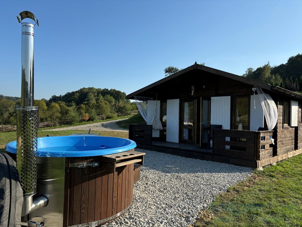 Solina: Gotowy domek 35m2 z jacuzzi, sauna i infrastrukturą Solina  35m2 Foto 1