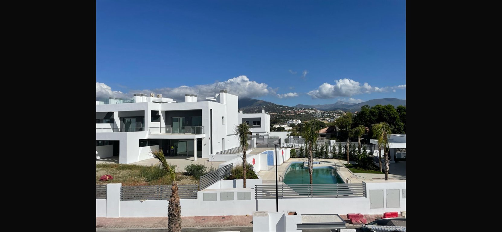 Dom na sprzedaż Hiszpania, Marbella, Avenida de Alta Vista 41  300m2 Foto 14