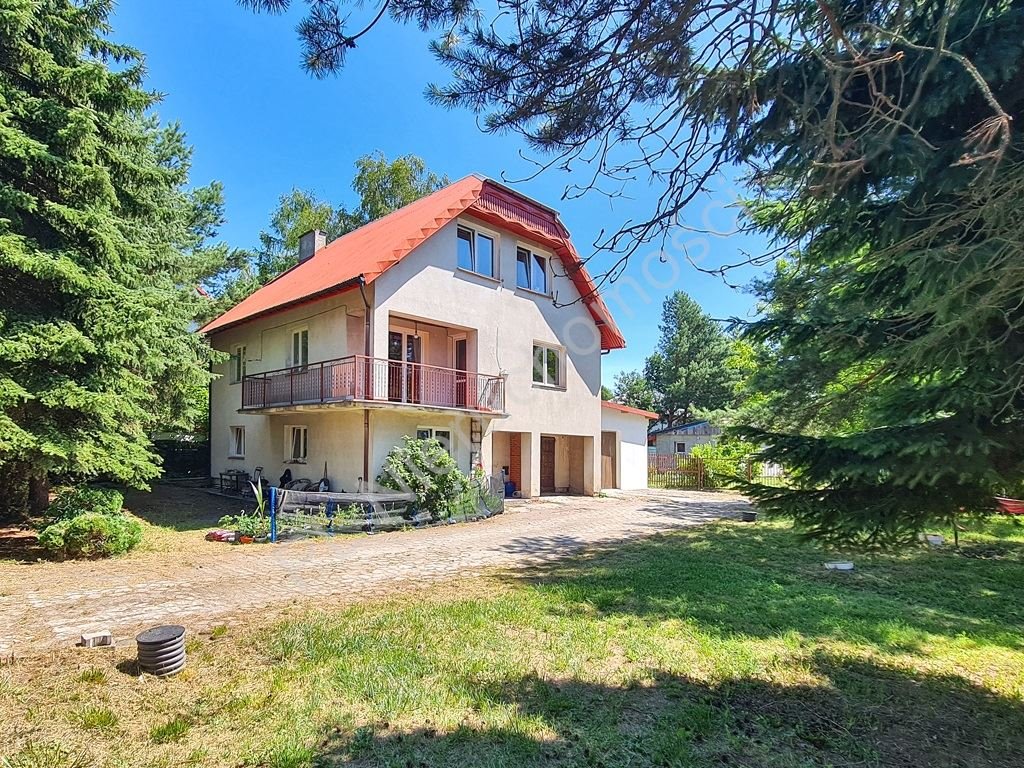 Polecam przestronny dom 285 m² z dużą działką w Klaudynie: Klaudyn