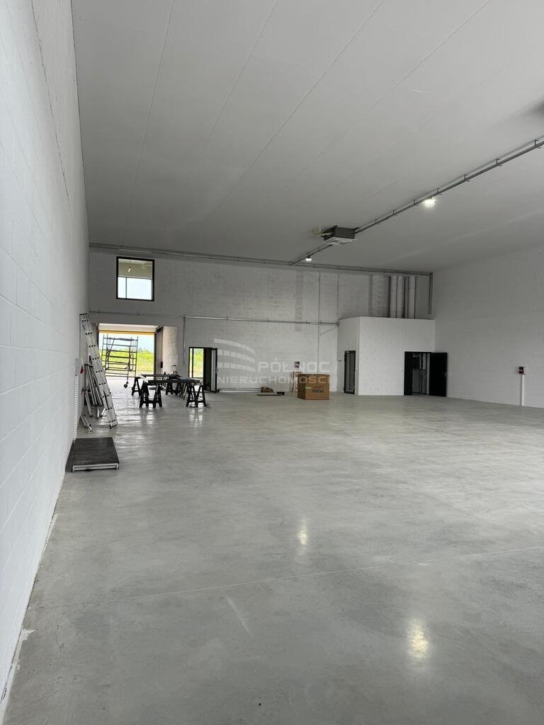 Magazyn na sprzedaż Kornica  600m2 Foto 6