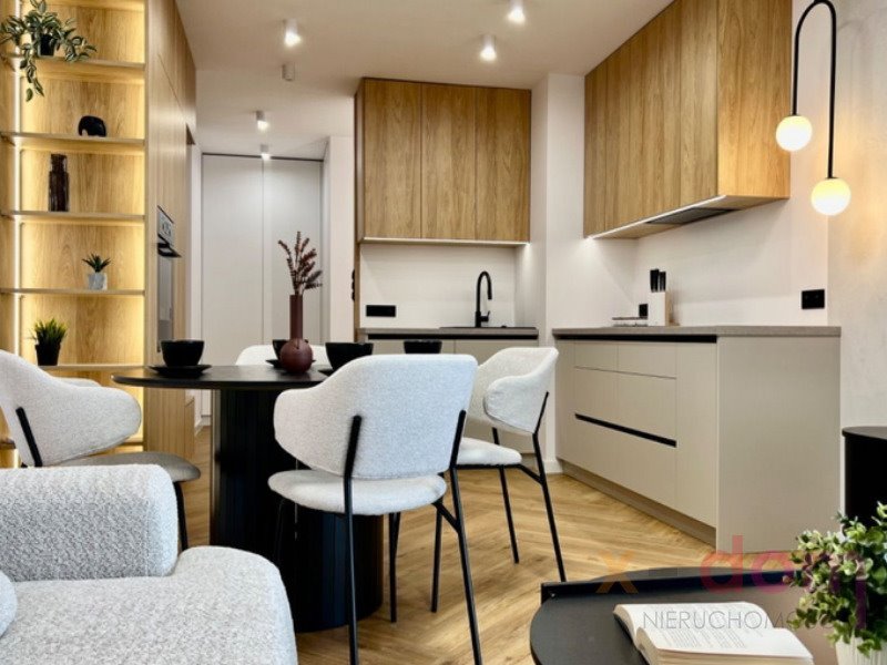 Mieszkanie trzypokojowe na sprzedaż Kielce, Warszawska  64m2 Foto 1