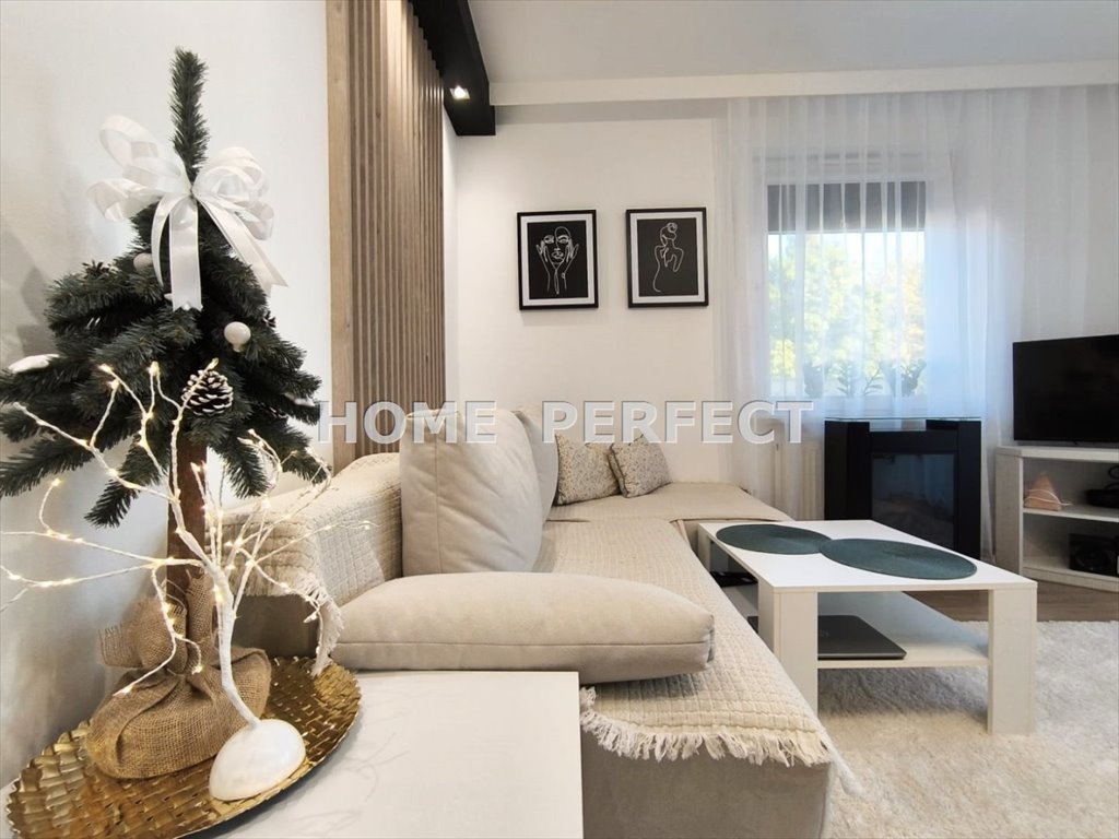 Kawalerka na sprzedaż Kielce, Szydłówek  32m2 Foto 1