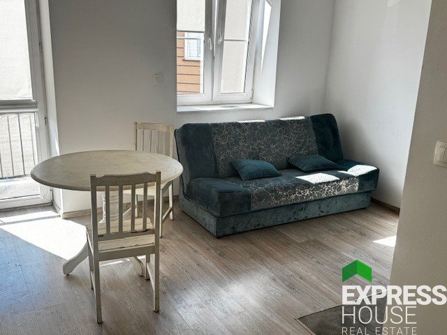 Kawalerka w centrum Grodziska, 25 m2, nowoczesny standard Grodzisk Mazowiecki  25m2 Foto 1