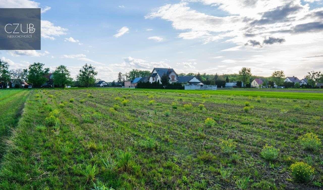 Działka 693 m² z mediami i warunkami zabudowy (Jeziory Małe) Jeziory Małe  693m2 Foto 1