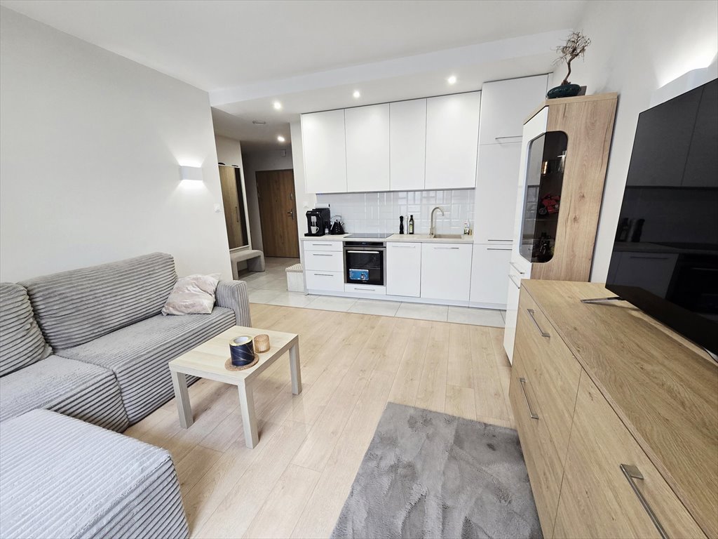 Nowoczesny apartament 2 pok. z tarasem, komórką, centrum Kielc Kielce, Centrum, Silniczna  40m2 Foto 1