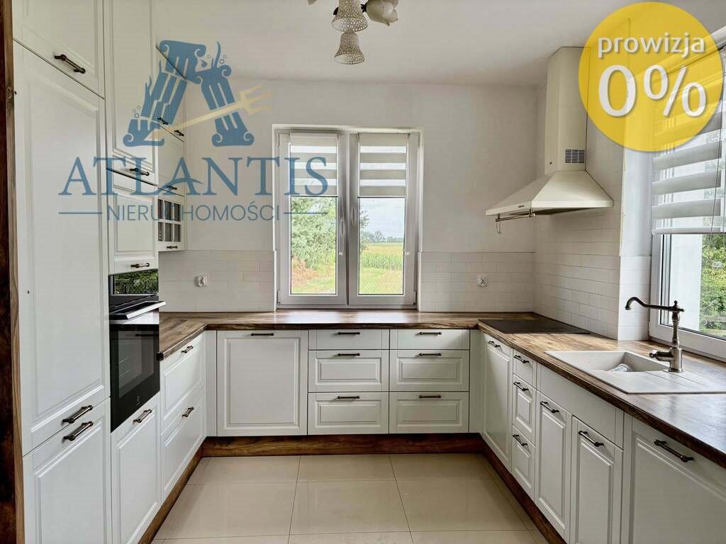 Przestronny dom 220 m2 z stajnią i 2,36 ha terenu Lubcza  220m2 Foto 1