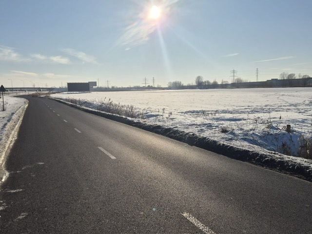 Działka 10 000 m² z możliwością wynajmu mniejszej części Janki, Janki  10 000m2 Foto 1