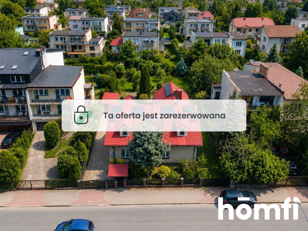 Sprzedam przestronny dom 240 m² z ogrodem, stawem i fotowoltaiką: Kielce Centrum: Zagórska