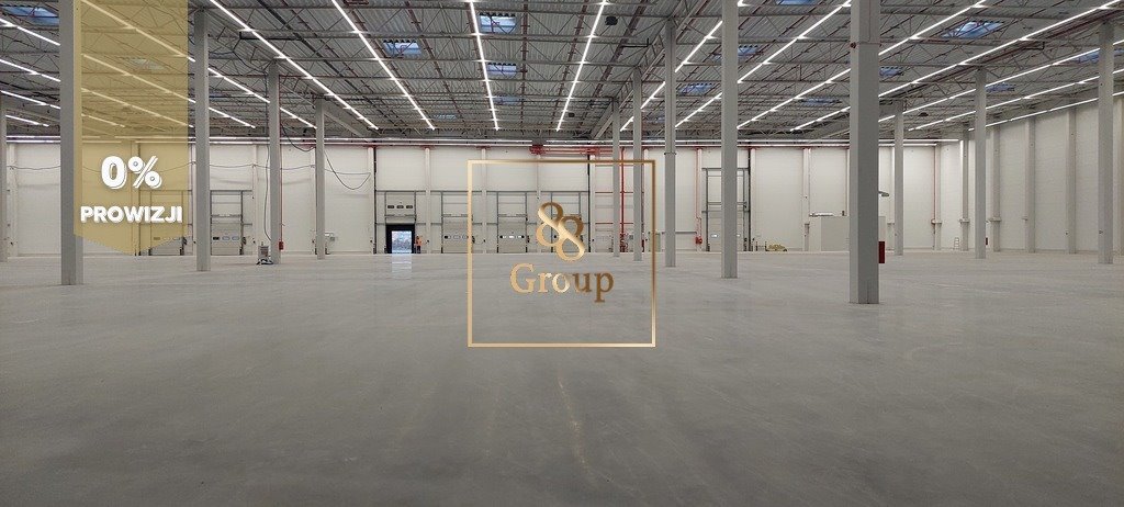 Magazyn 9299 m² z biurami, 14 doków, szybki dojazd Chlebnia  9 299m2 Foto 1