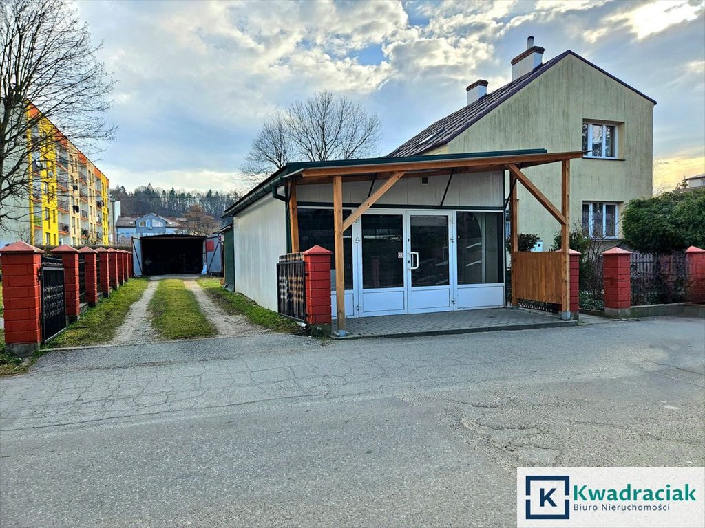 Lokal użytkowy 30 m² z witryną i zadaszonym wejściem zapraszam Sanok, Jana Pawła II  30m2 Foto 1