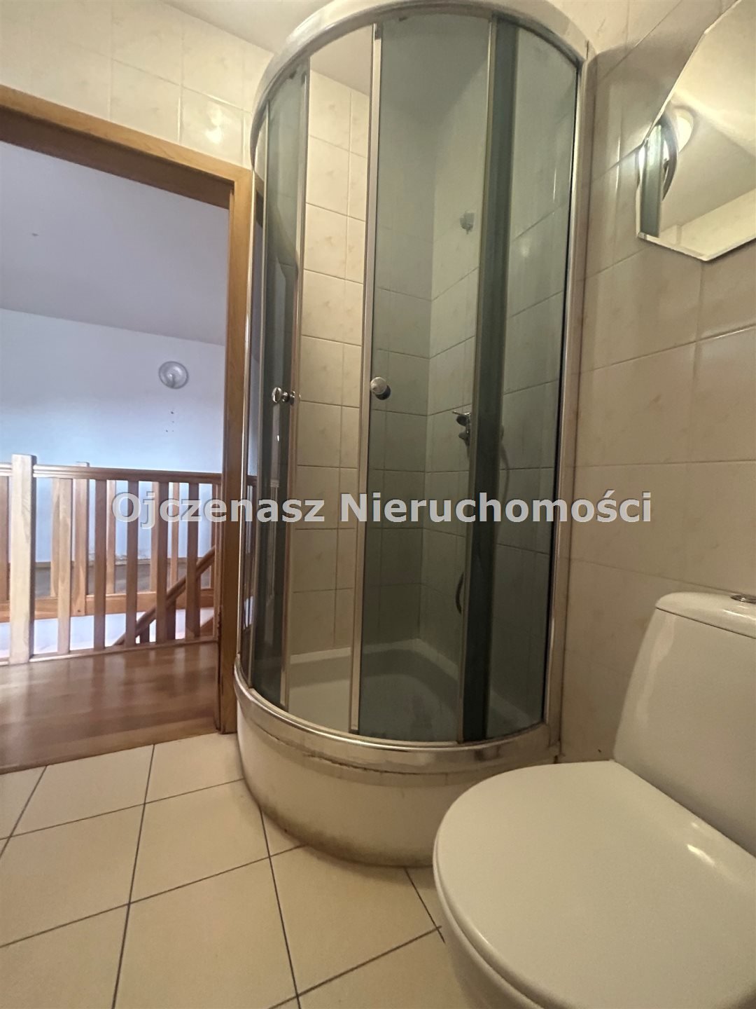 Przestronny dom dla 30 pracowników z ogrodem i 12 pokoi. Ciele  400m2 Foto 1