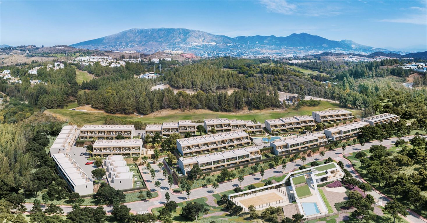 Luksusowe domy 170 m² z basenem i polem golfowym Hiszpania, Mijas Costa  170m2 Foto 1
