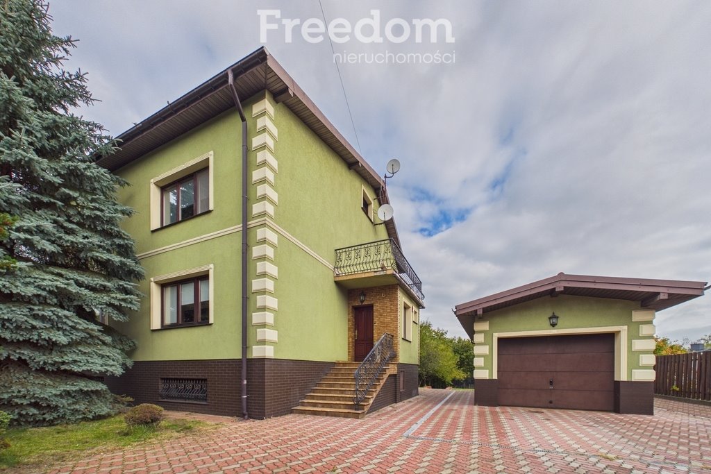 Na sprzedaż przestronny dom 200 m² z dużym ogrodem i potencjałem biznesowym Częstochowa, gen. Michała Tokarzewskiego-Karaszewicza  200m2 Foto 1