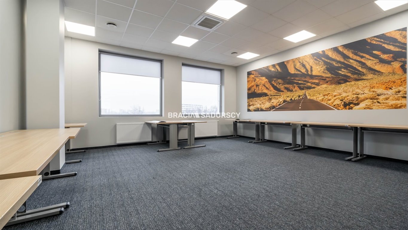 Zapraszam do wynajmu nowoczesnego biurowca 403 m² z klimatyzacją Kraków, Zakrzówek , Zakrzówek, Jana Brożka  403m2 Foto 1