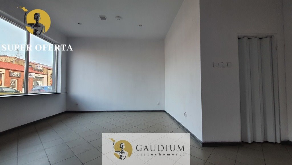 Lokal użytkowy 34 m2 z dużymi witrynami, parking, Tczew Tczew, Jakuba Jasińskiego  34m2 Foto 1