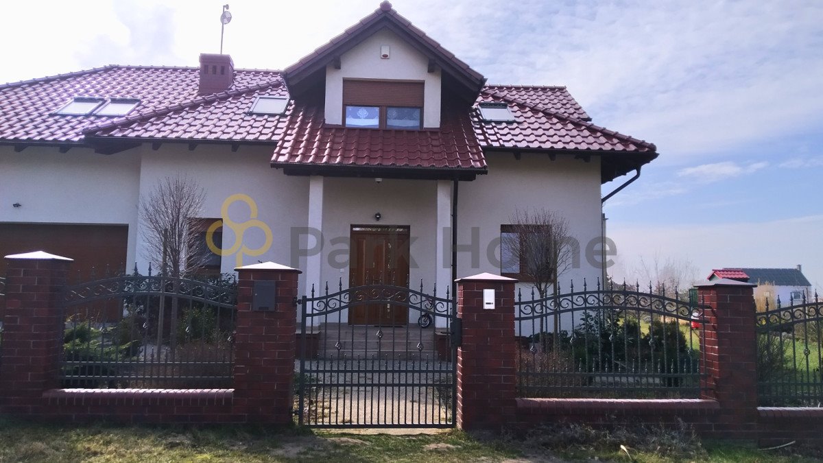 Dom na sprzedaż Mościszki  212m2 Foto 1