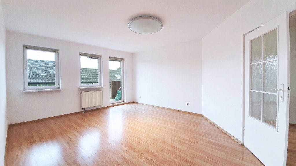 Do sprzedania 3-pokojowe mieszkanie z balkonem i meblami w Krakowie Kraków, Podgórze, Kołodziejska  65m2 Foto 1