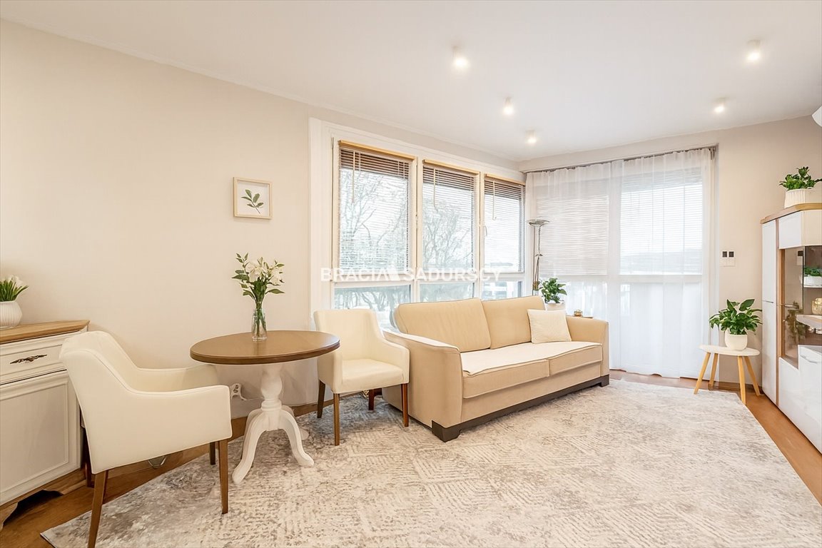 Przestronne narożne mieszkanie z widokiem na park, balkon Kraków, Dębniki, Kliny, Borkowska  46m2 Foto 1